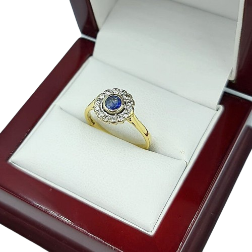 Vintage 18 Ct Gold Ring with Sapphire and Diamonds Size M